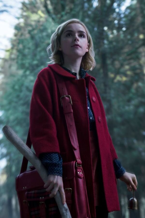 "Леденящие душу приключения Сабрины" 