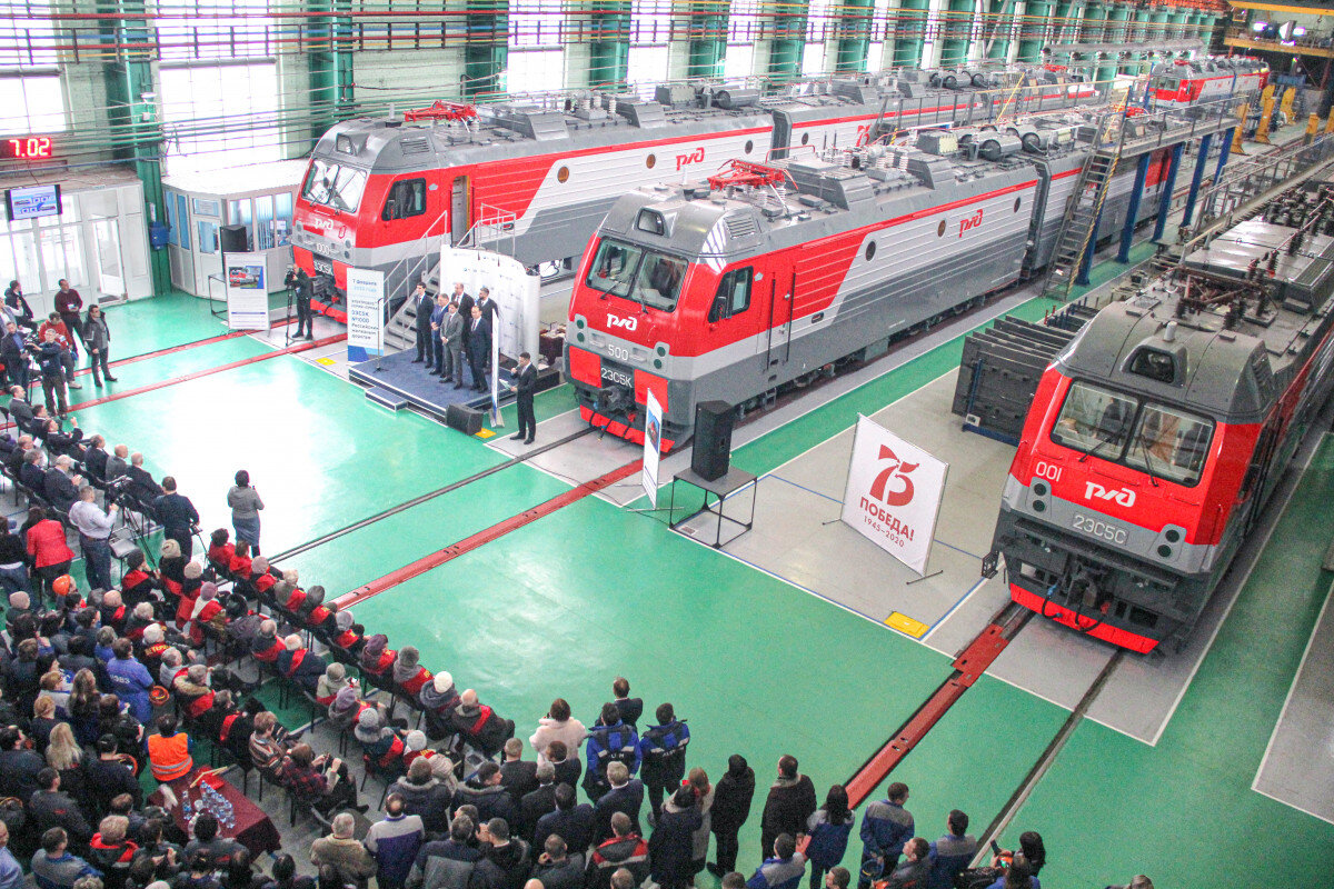 Новочеркасск электровозы. НЭВЗ Новочеркасск электровозы. Локомотивы НЭВЗ.