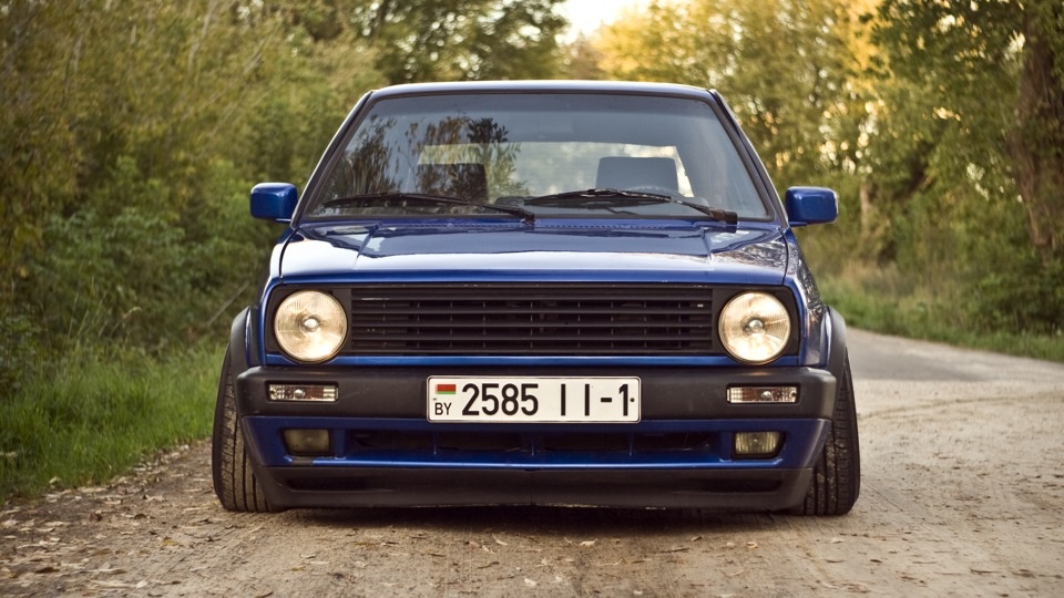 Golf GTI 1976 (Источник изображения Яндекс.Картинки)