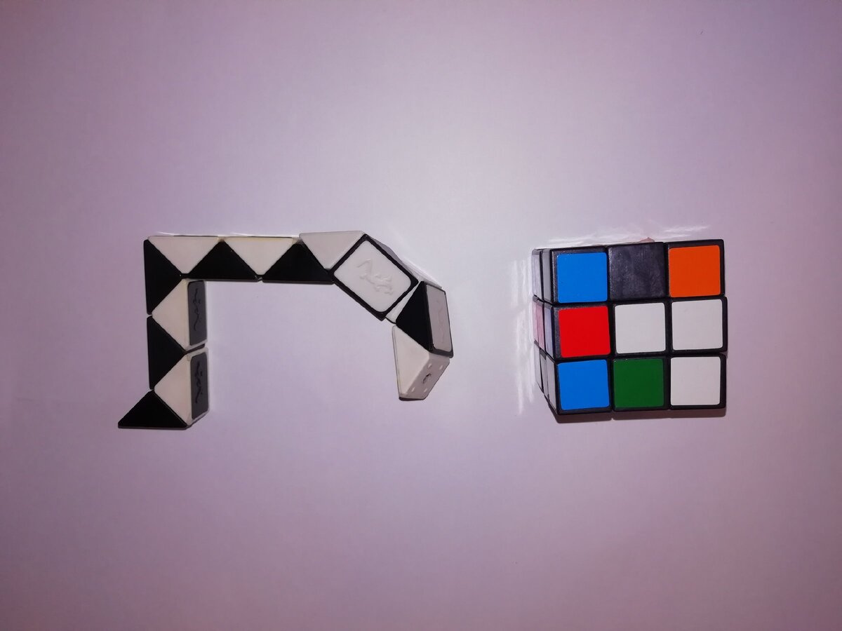 кубик рубика  и змейка