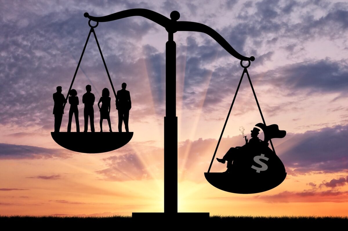 справедливый человек в мире. справедливость юмор. справедливый человек в мире. феномен справедливого мира. султан кёсен и самый маленький человек в мире.