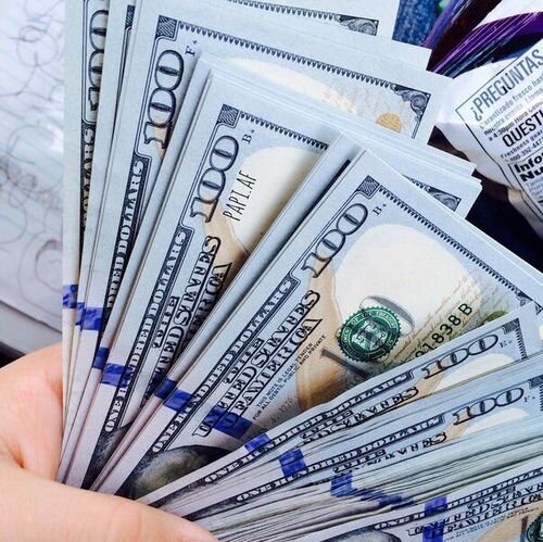 В данной статье собраны основные способы заработка на Инстаграм.