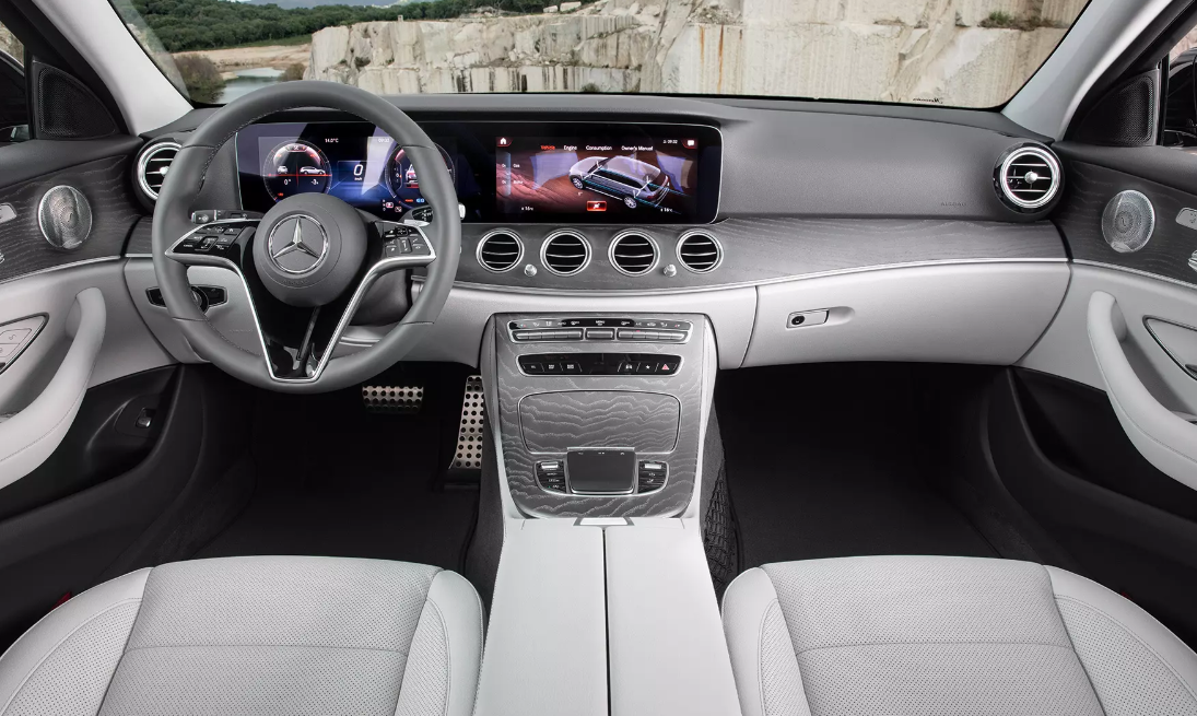 Mercedes Benz e class w213 Interior