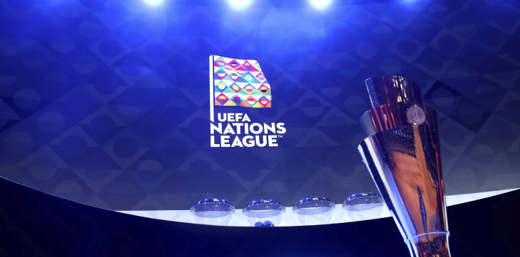 за час до начала жеребьёвки.