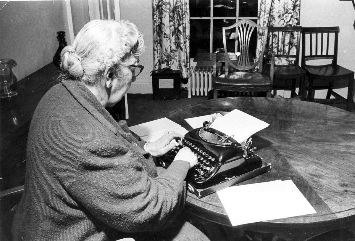 Agatha christie writer