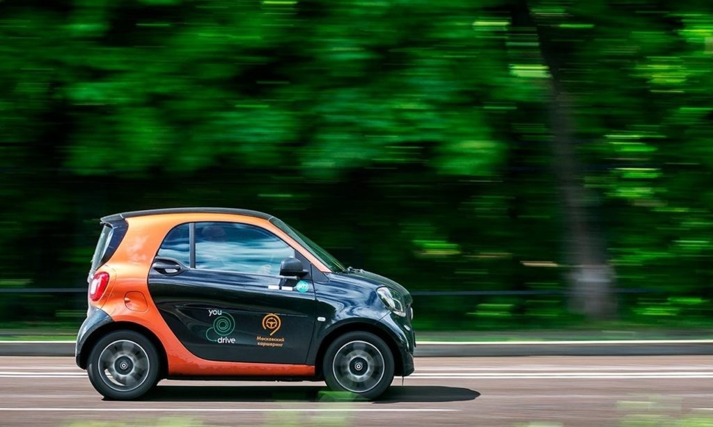 Smart fortwo- решение проблемы парковок в центре Москвы
