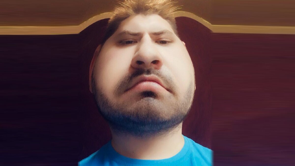 Так выглядит лицо недовольного человека)