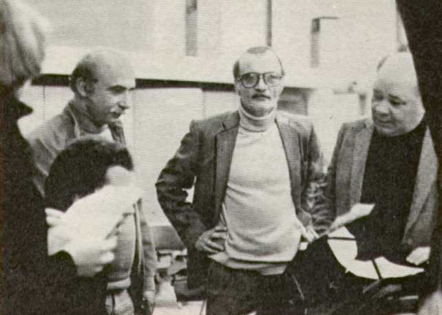 Композитор Гия Канчели, режиссер Георгий Данелия и актер Евгений Леонов обсуждают музыку к фильму «Мимино»