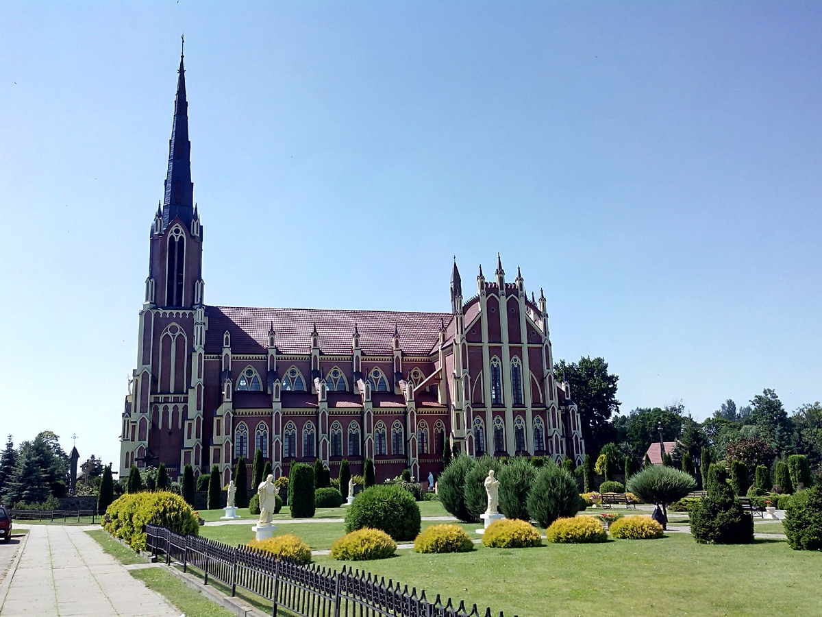 фото мое, костел троицкий