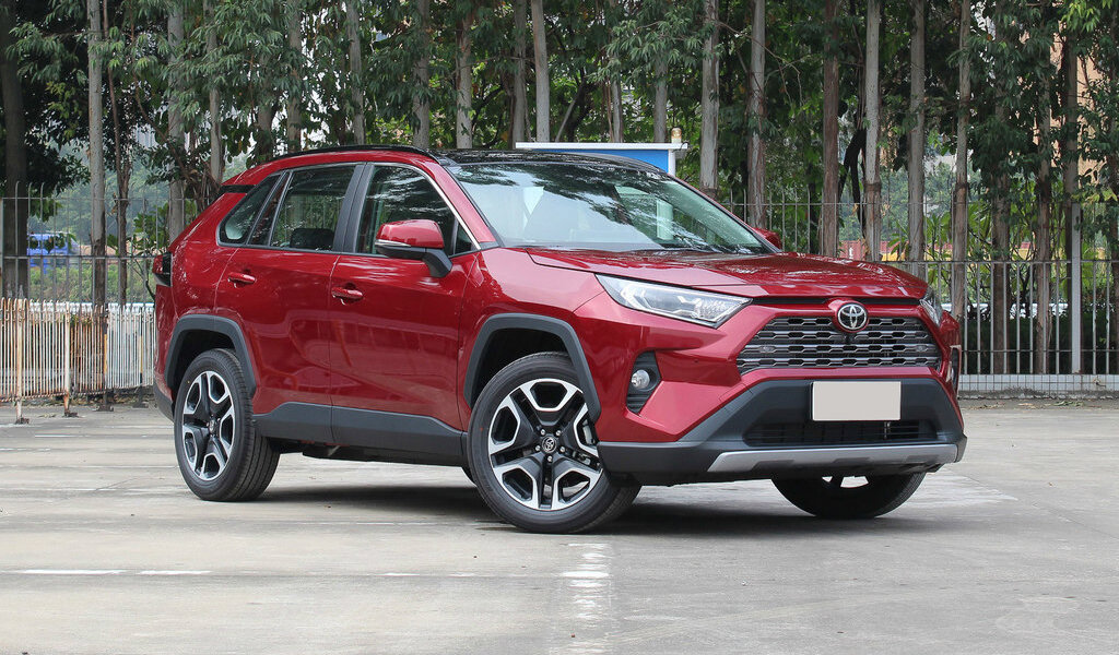 Почти новый Toyota RAV4, фото: njcar.ru