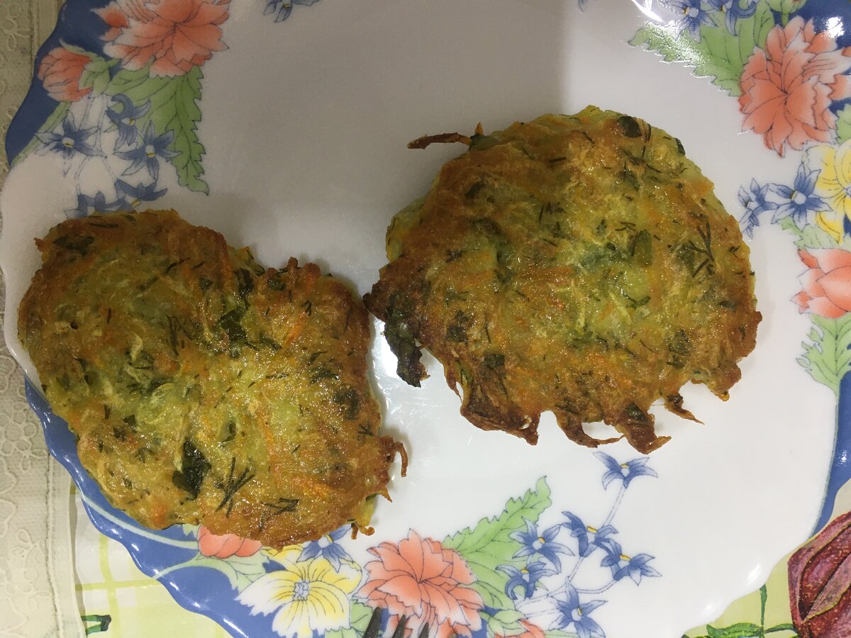 Готовые оладьи.