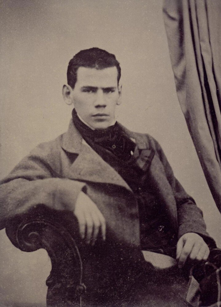 1848г.Льву Николаевичу 20 лет.