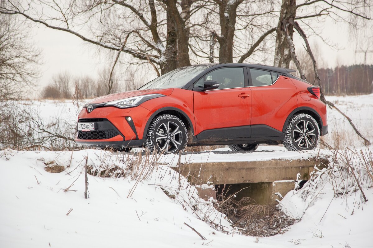 Турбо или атмосферник? Рассказываю какой Toyota C-HR лучше | АВТОДЗЕН ...