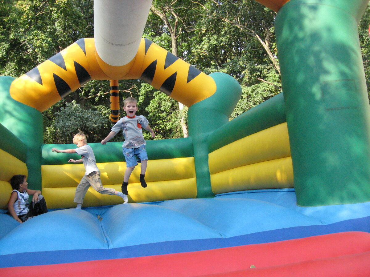 В чем ошибки нашей экономики. Можно их решить с нашей структурой власти ...