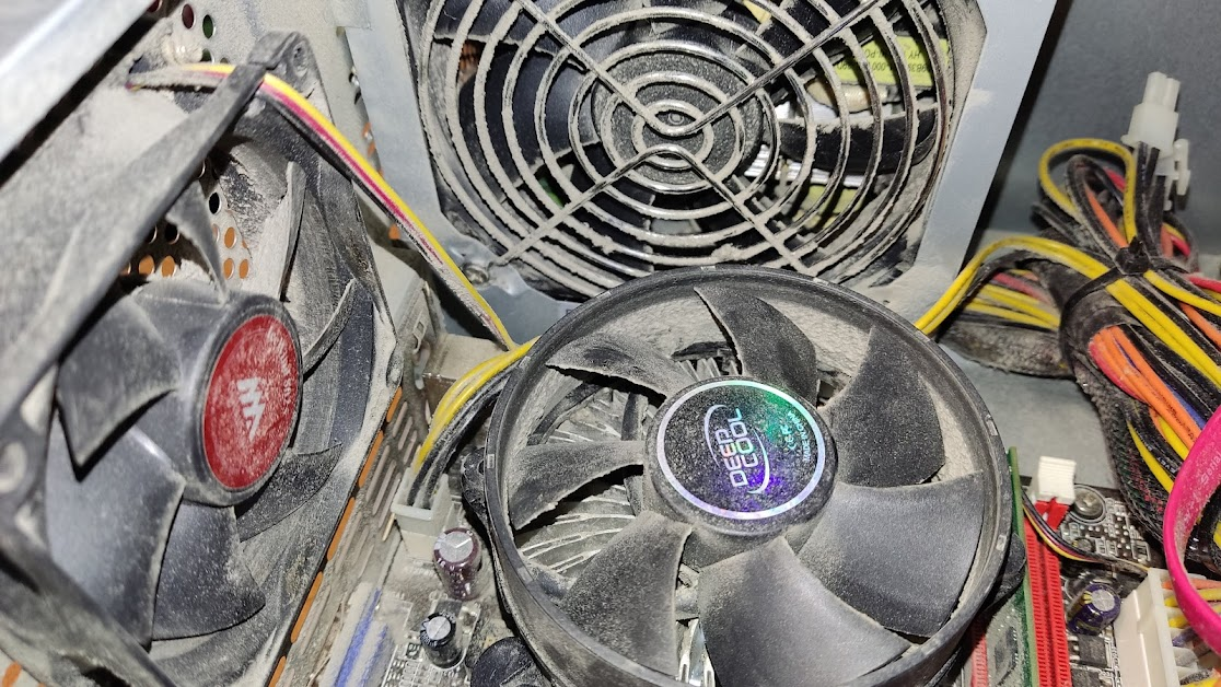 Следить за состоянием вентиляторов в системном блоке поможет звук работы компьютера