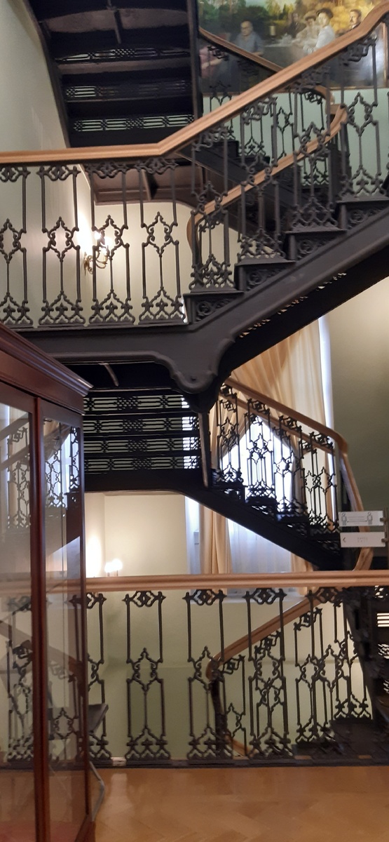 лестница во дворце