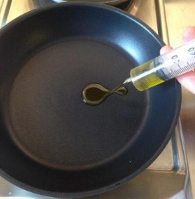 Застывает ли оливковое масло в холодильнике.