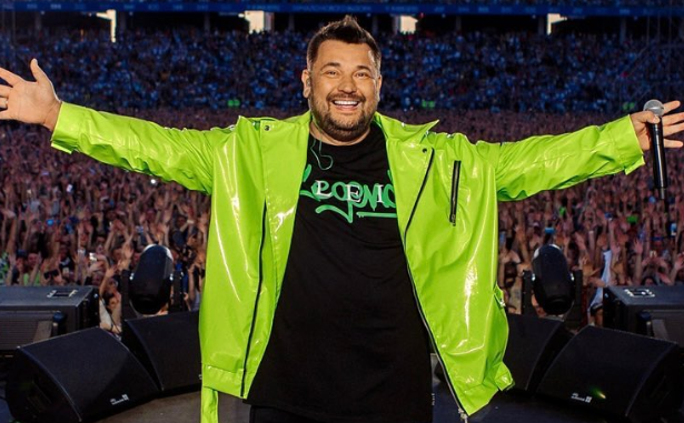 Жуков собрал более 70 тысяч человек на концерте в Лужниках. Шоу состоялось 2 июля. 