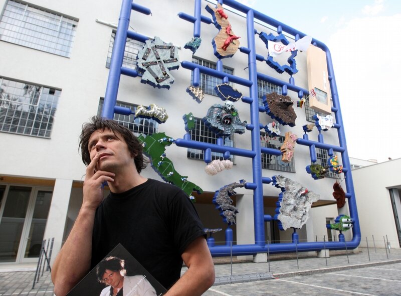 дэвид черни человек в воде