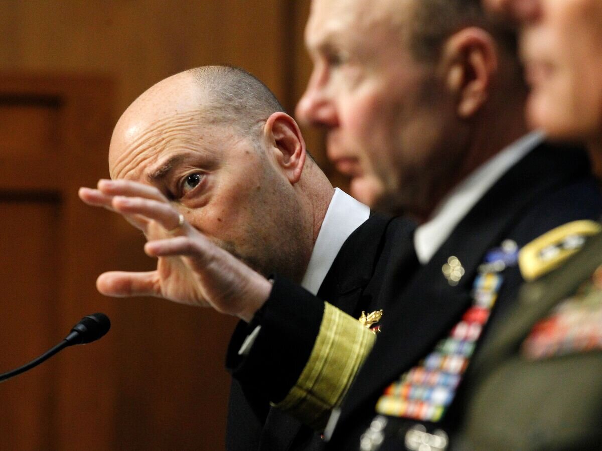    Бывший верховный главнокомандующий силами НАТО в Европе адмирал Джеймс Ставридис© AP Photo / Molly Riley