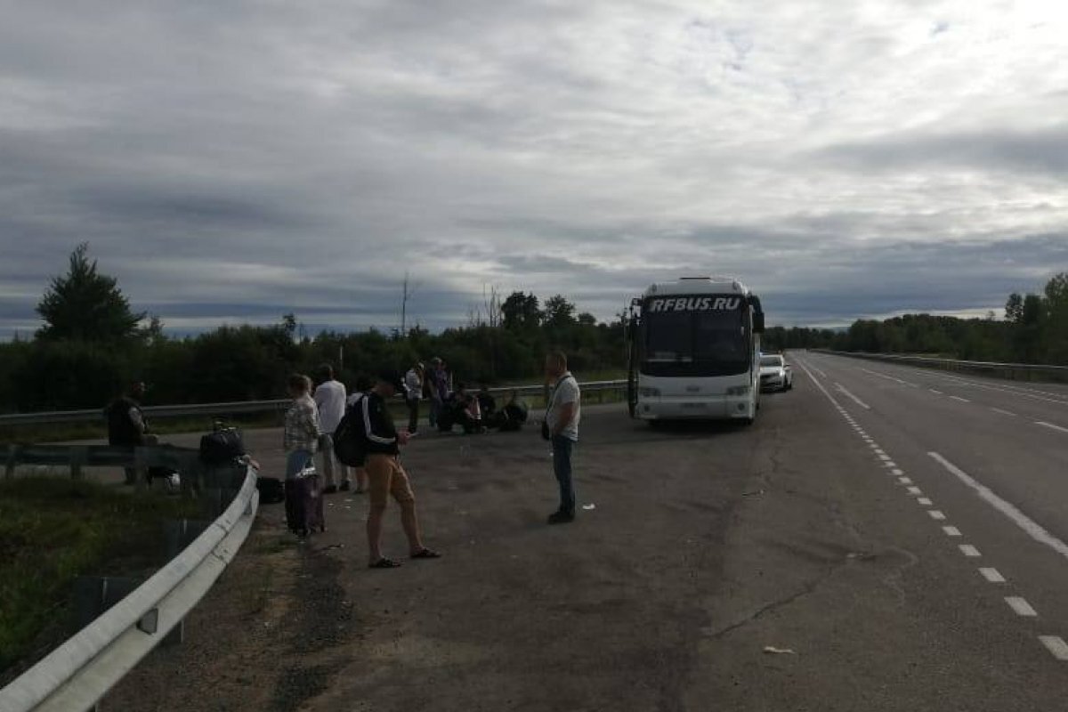    Автобус из Комсомольска в Хабаровск заглох на полпути из-за поломки