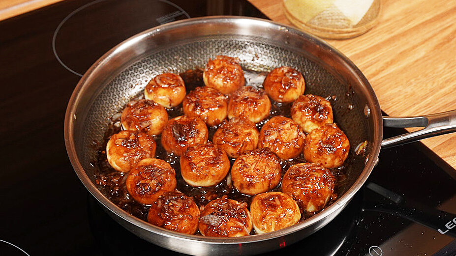 Картофельные шарики с сыром: рецепт - Лайфхакер