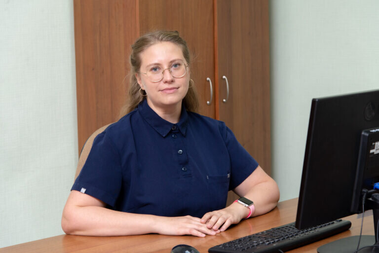    Оренбургский врач Анастасия Гильдебрандт уверена, что ухаживать за кожей нужно в любом возрасте Марина Шарт