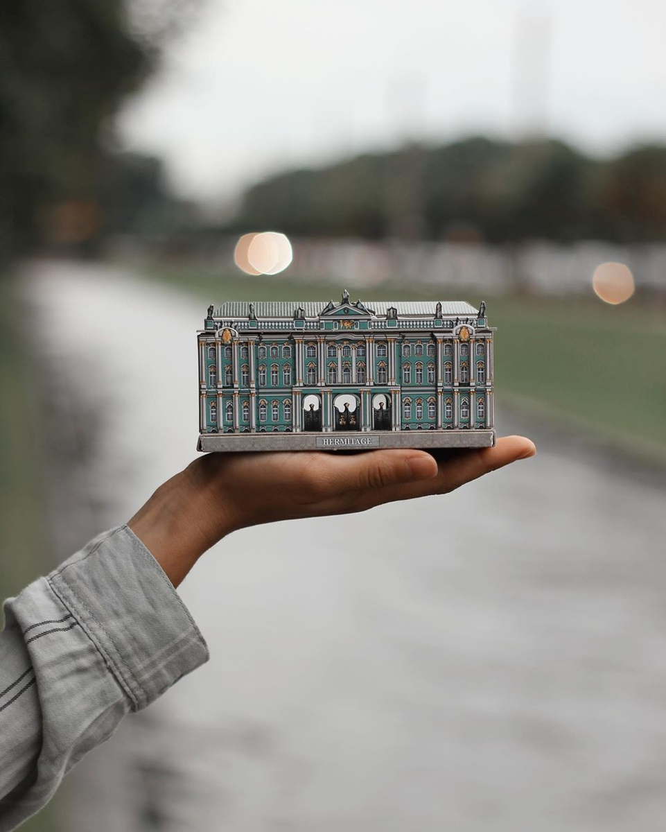 Сборная модель "Зимний Дворец"
www.hermitageshop.ru