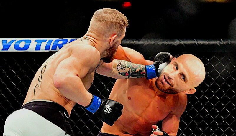 Взято с официального ресурса UFC и отредактированно.