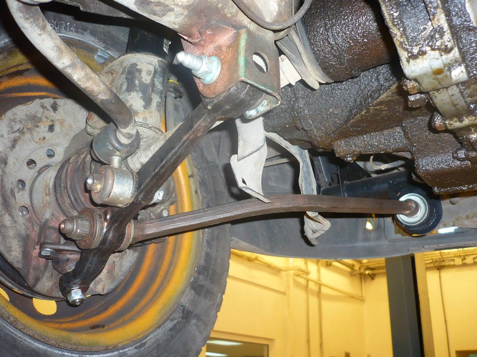 Обзор передней подвески на ВАЗ-2114: подробная схема ремонта, отдельные элементы и описание