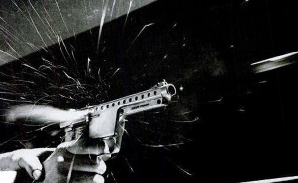 Пистолет Gyrojet