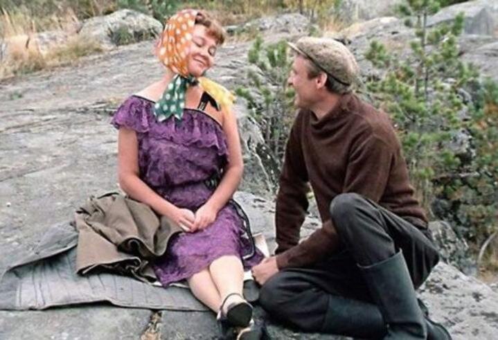 Нина Дорошина и Александр Михайлов  в фильме "Любовь и голуби", 1984