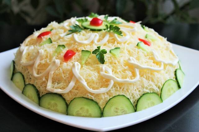 Слоеный салат