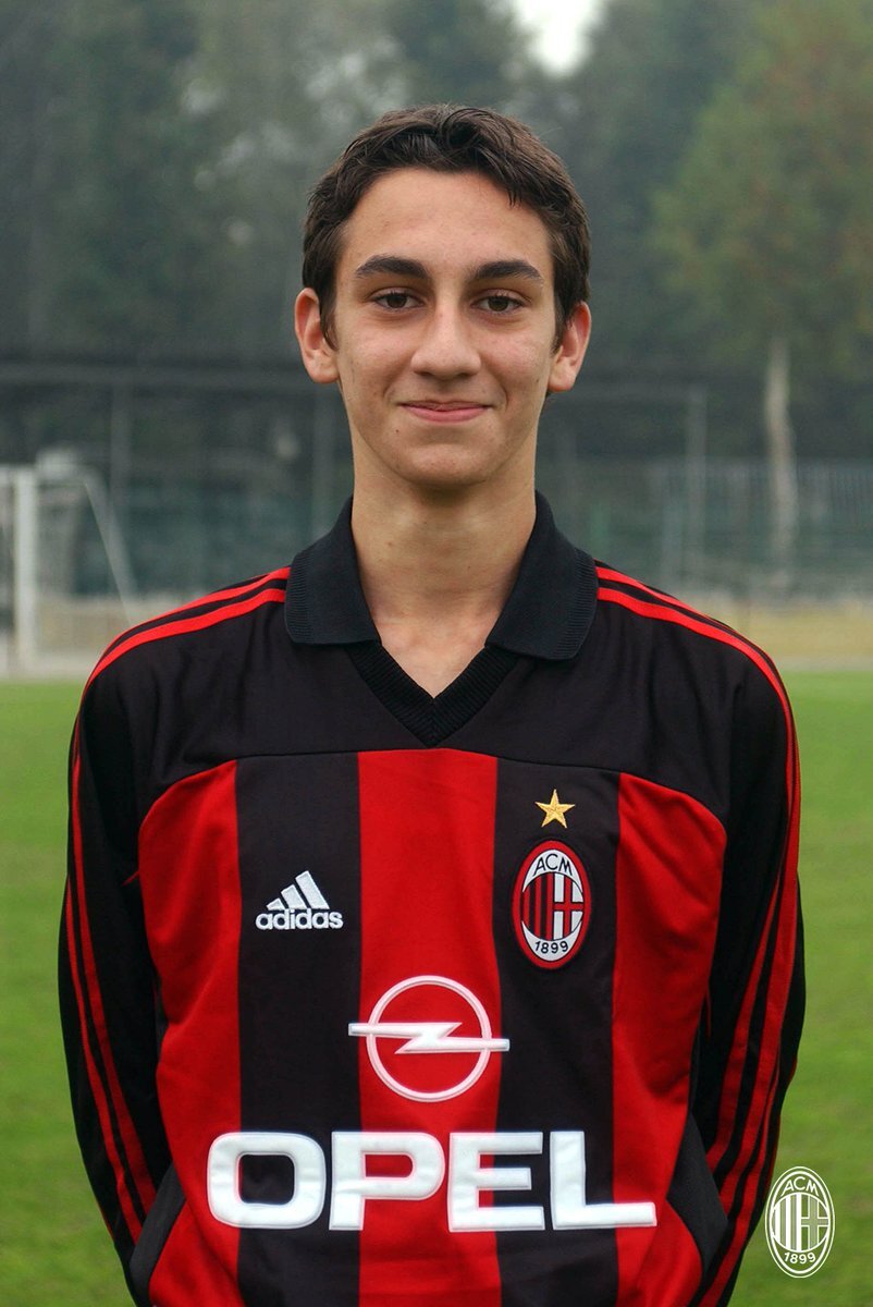 Давиде Астори в "Милане". Фото m.ua.tribuna.com.