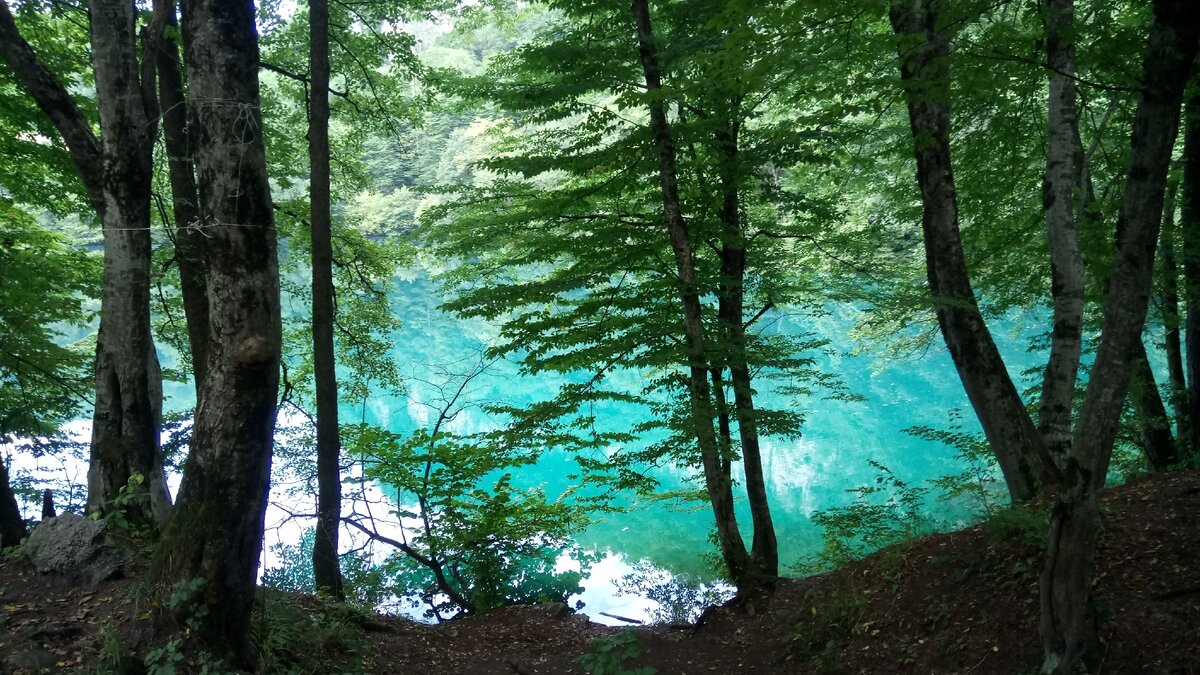 Голубое озеро, Кабардино-Балкария. 