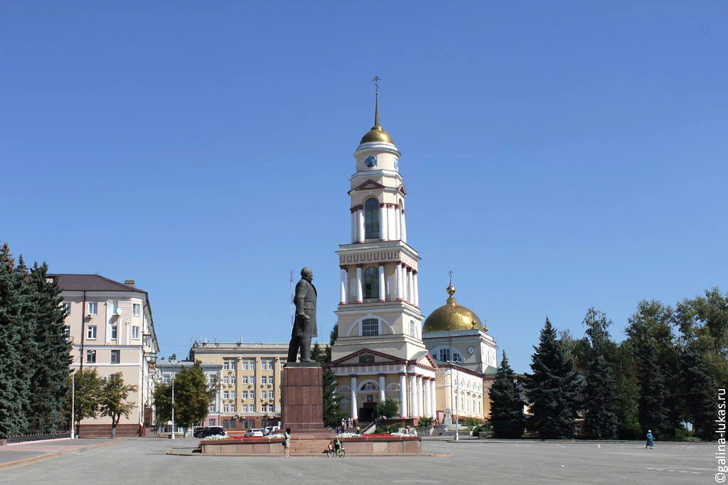 Есть ли в липецке. Соборная площадь Липецк. Достопримечательности Липецка Соборная площадь. Соборная площадь Липецк фото. Город Липецк ул Ленина 1 Соборная площадь.