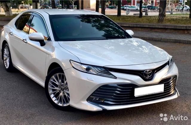 Белая Camry - мечта и цель любого казаха =)