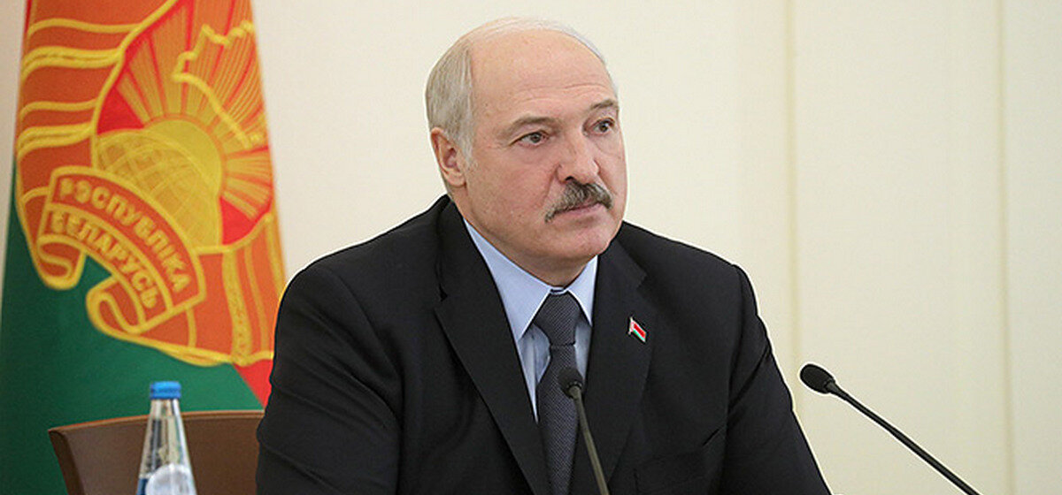 «Нет у нас транзита власти, разговоров. Наш президент будет избран только народом», – сказал глава государства.