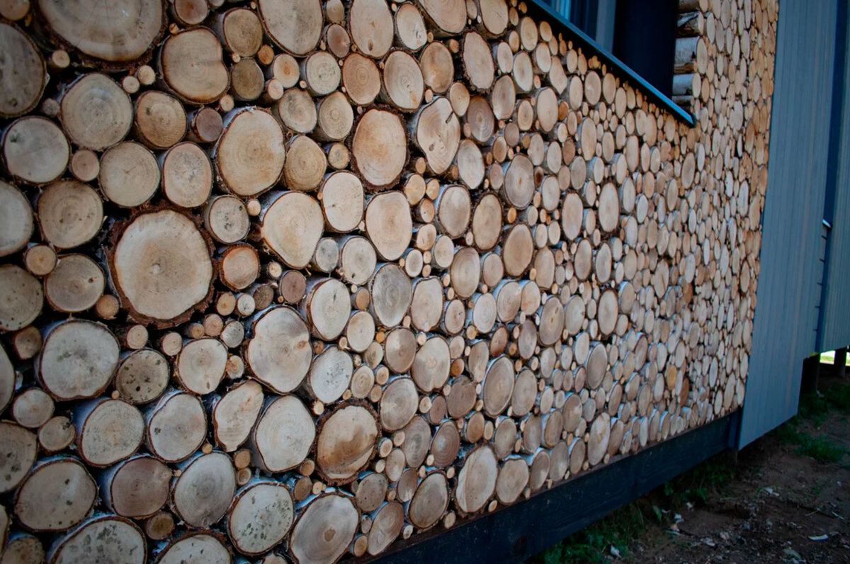 Эко-дом из обычных дров. Полено вместо кирпича. Как построить дом из дров.