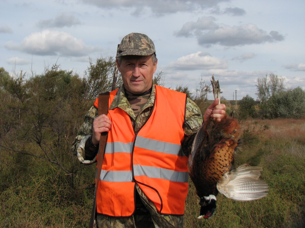 Острота зрения для охотника -залог успеха на охоте... Автор с добытым фазаном!