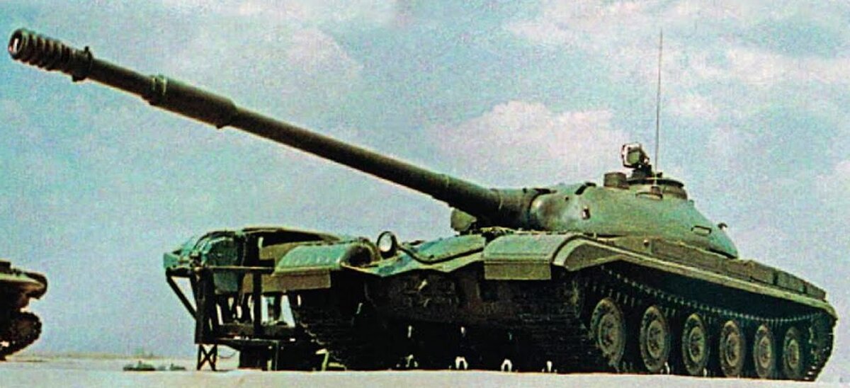 Объект 770 на испытаниях.(Изображение взято с сайта "war-book")