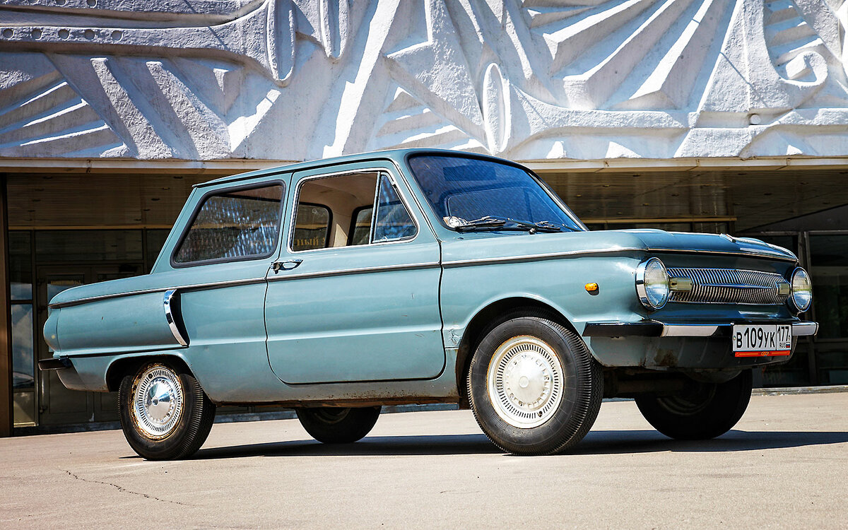 Классика отечественного автопрома - ушастый Запорожец