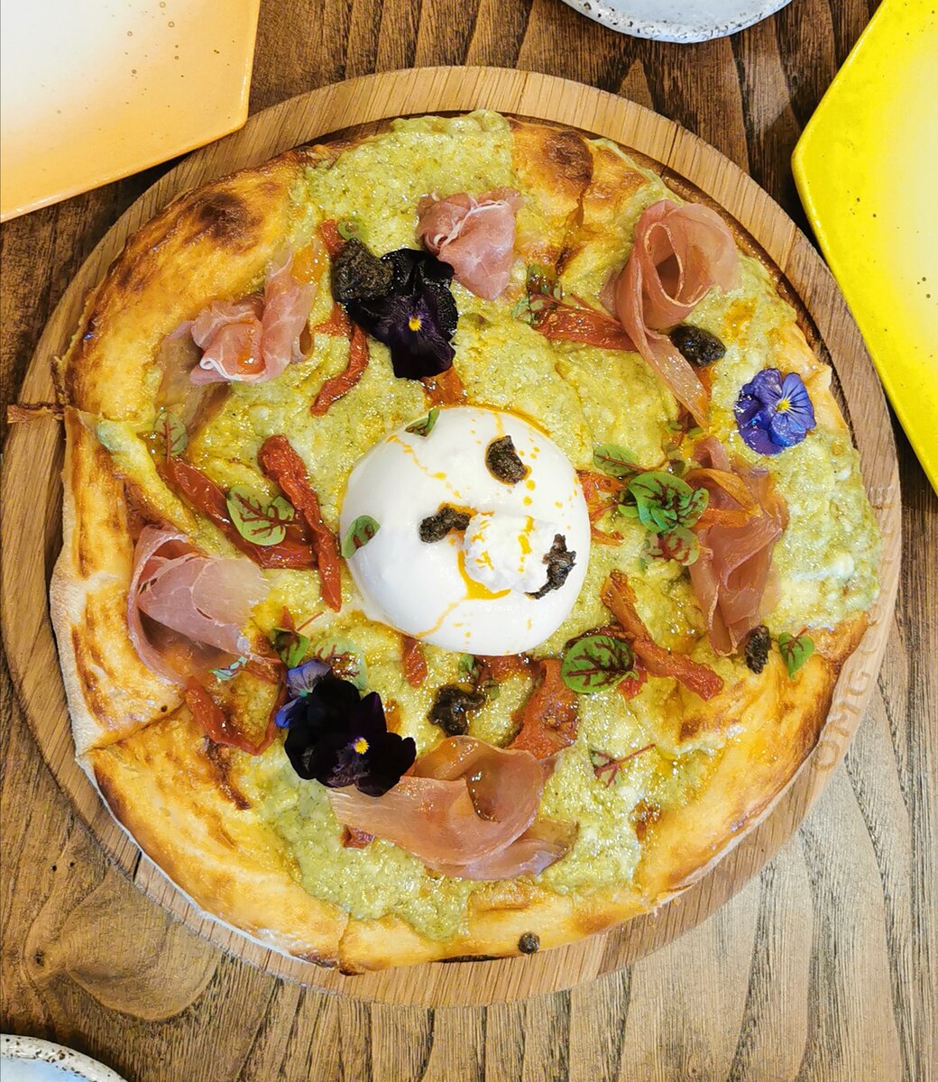 Моё фото. Хачапури-Пицца.