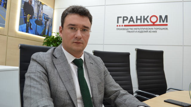 Артем Максимов – Директор «Гранкома»