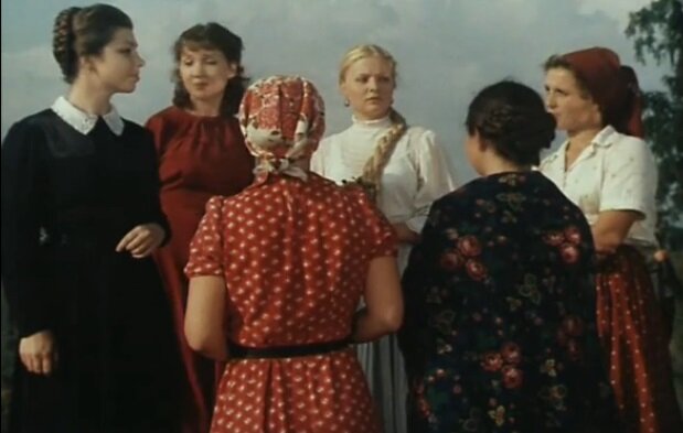 Кадры из фильма. Взяты из интернета. 