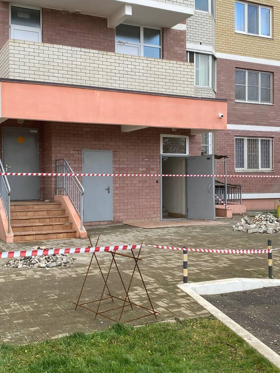 Частичное обрушение, проспект Знаменского 6