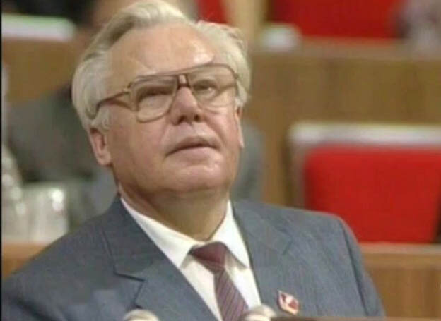 Автор: https://rostovnadonu.bezformata.com/listnews/zhizn-i-gibel-nikolaya-kruchini/98240111/?amp=1