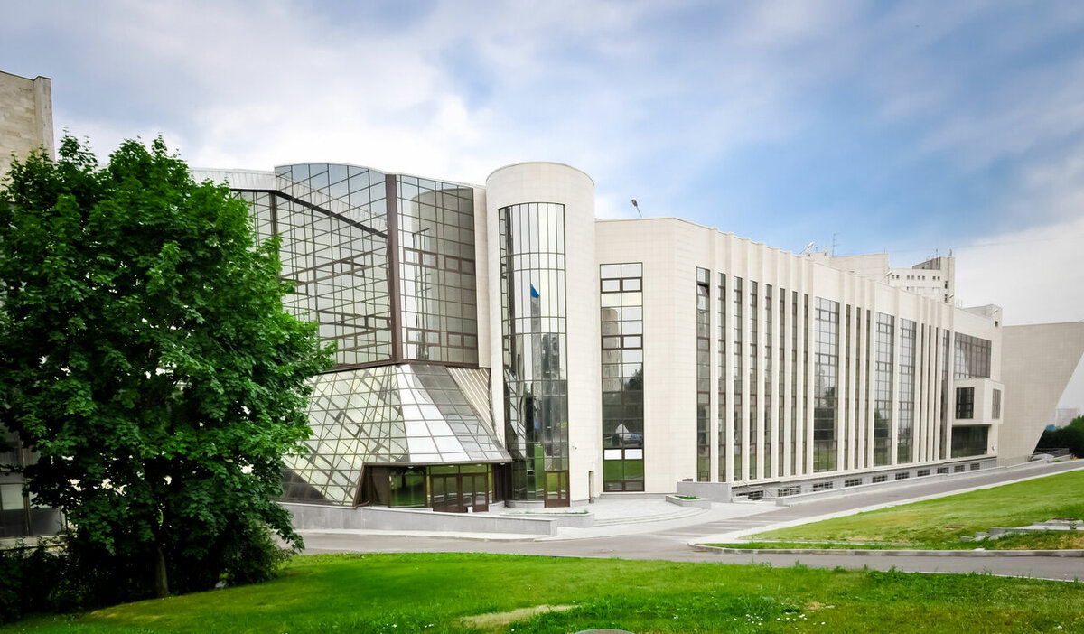 МГИМО