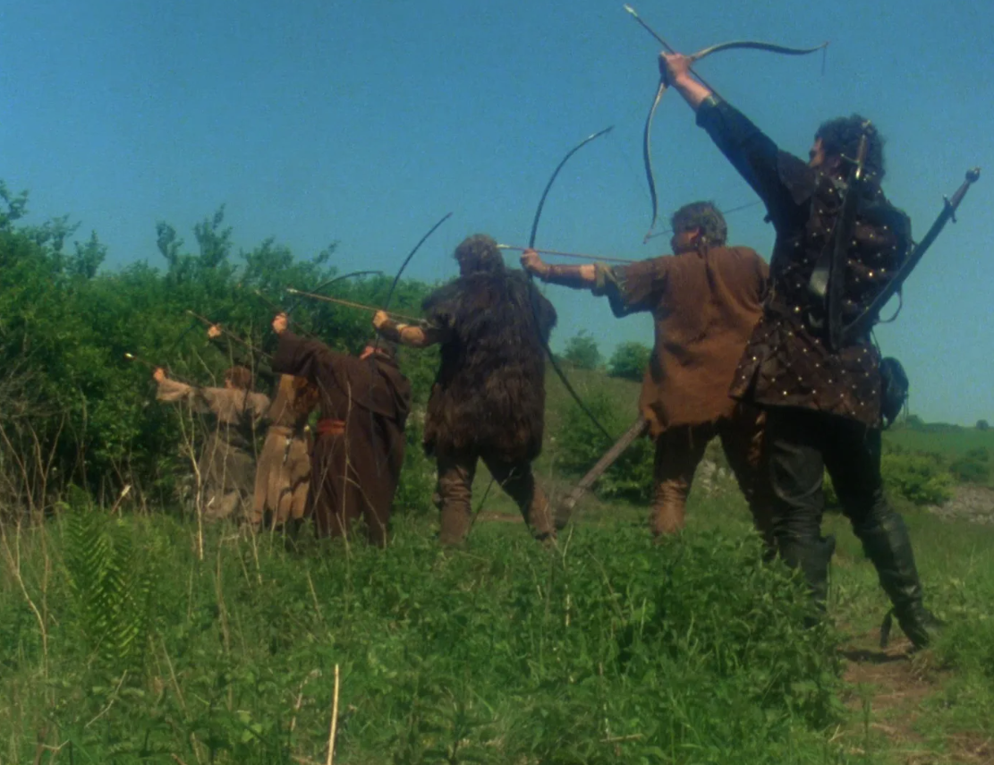 Кадр из телесериала "Робин из Шервуда" (1983)