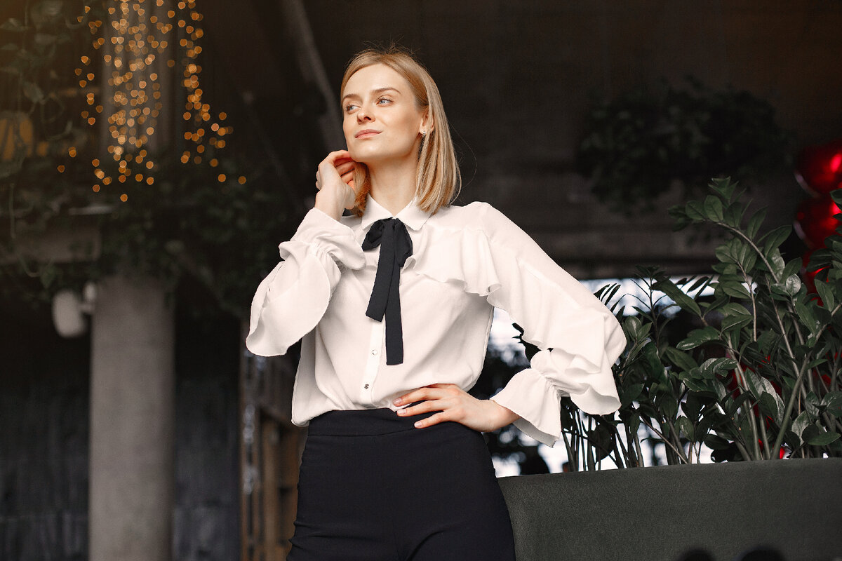 Блузы для женщин: от офисного стиля до вечернего образа